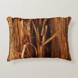Cojín Decorativo Mira de corteza de madera texturizada de cedro