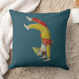 Cojín Decorativo "Mírame hacer un pino"/artista tipo circo