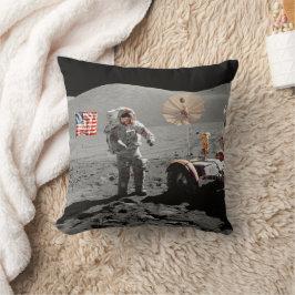 Cojín Decorativo Misión de aterrizaje lunar de la NASA Apollo 17, 1