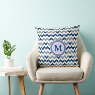 Cojín Decorativo Moda geométrica azul de moda Chevron Stripes monog