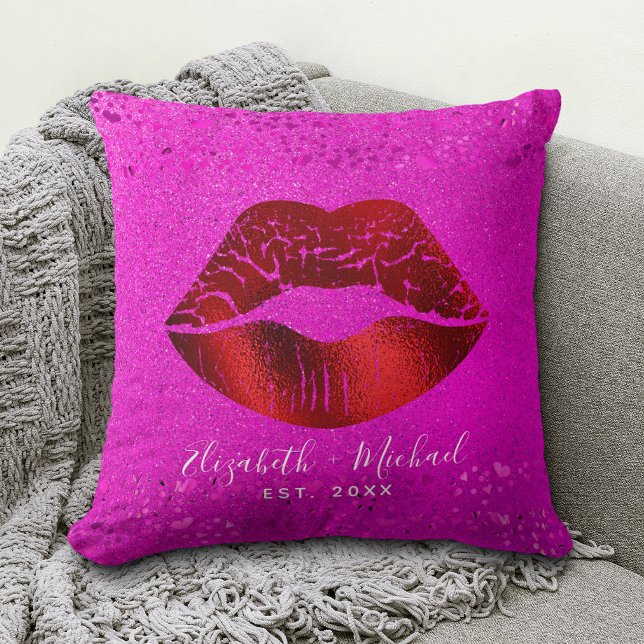 Cojín Decorativo Moda negrita Litros de Relieve metalizado rojo Nom (Subido por el creador)
