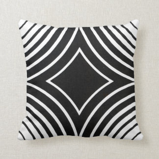 Cojín Decorativo Modelo blanco y negro Pilllow