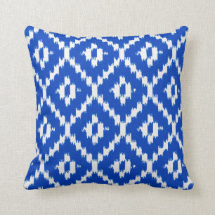 Cojín Decorativo Modelo de Ikat - azul y blanco de cobalto