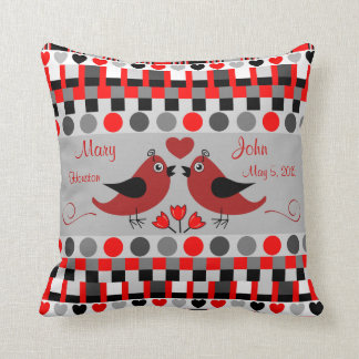 Cojín Decorativo Modelos de moda, pájaros del amor y texto de