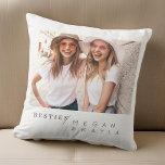 Cojín Decorativo Moderna foto de los mejores amigos Minimalistas BF<br><div class="desc">El diseño se compone de tipografía divertida y lúdica con fuentes sans serif y serif. Añadir una foto personalizado.</div>