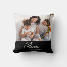 Cojín Decorativo Mom Established Modern Script Photo Throw Pillow