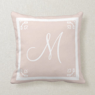 Cojín Decorativo MONOGRAM personalizado personalizado rosa pálido s