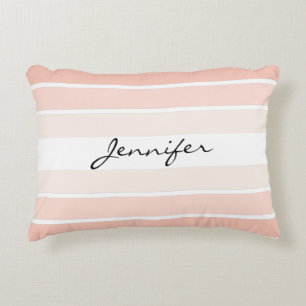 Cojín Decorativo Monograma Coral Tiras Pastel Rosa