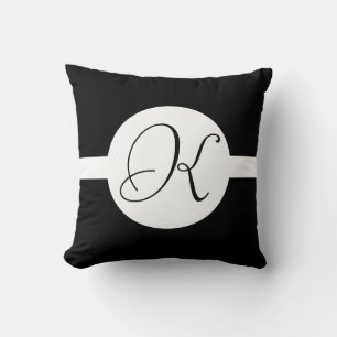 Cojín Decorativo Monograma de círculo blanco y negro