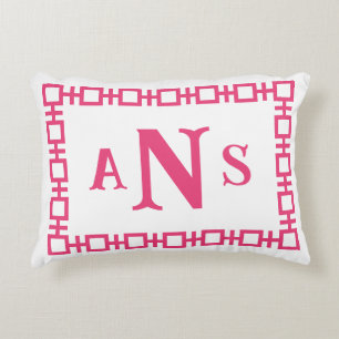 Cojín Decorativo Monograma de clave griega cuadrada rosa Cerise