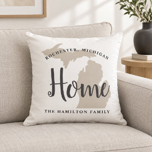 Cojín Decorativo Monograma de guión blanco de la familia de Michiga