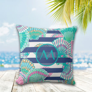 Cojín Decorativo Monograma de la concha azul de la marina