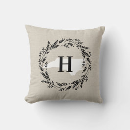 Cojín Decorativo Monograma de la guirnalda rusa de Carolina del Nor