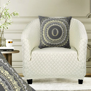 Cojín Decorativo Monograma de letra O vintage con patrón simétrico