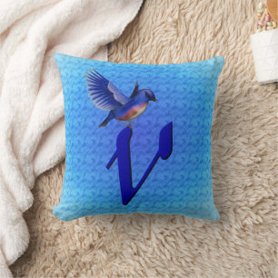 Cojín Decorativo Monograma de pájaro azul Inicial V