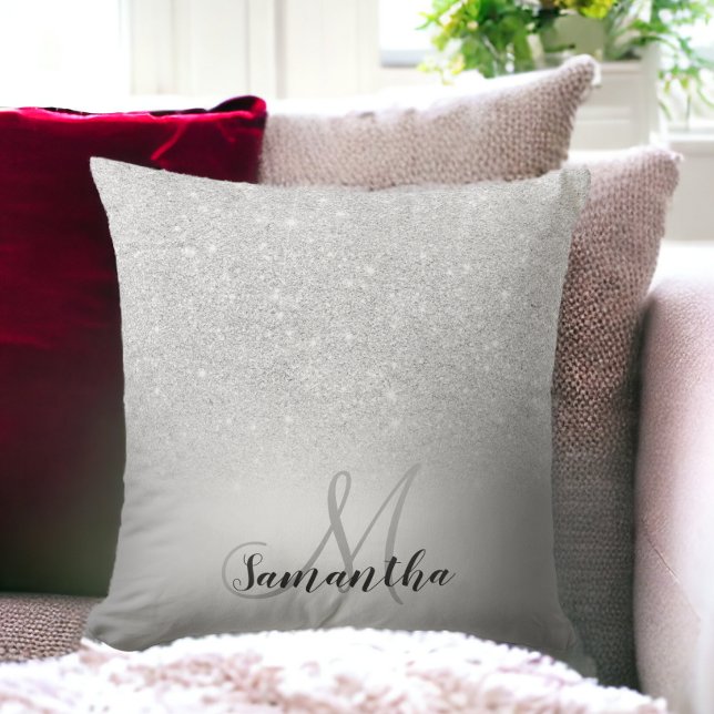 Cojín Decorativo Monograma de Relieve metalizado metálico oscuro pu (Silver glitter ombre metallic foil monogram throw pillow)