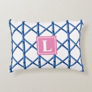 Cojín Decorativo Monograma del patrón de bambú del barril azul prep
