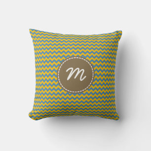 Cojín Decorativo Monograma del patrón de cheurón amarillo azul Pers