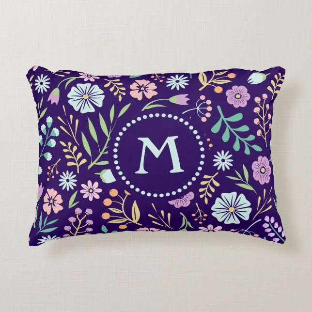 Cojín Decorativo Monograma Floral Whimsical Boho Accent Pillow (Anverso)