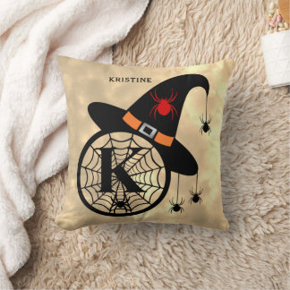 Cojín Decorativo Monograma K Halloween Sky Witch Spider Name