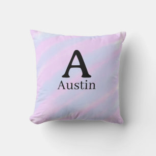 Cojín Decorativo Monograma mayúscula masculina agregar nombre púrpu