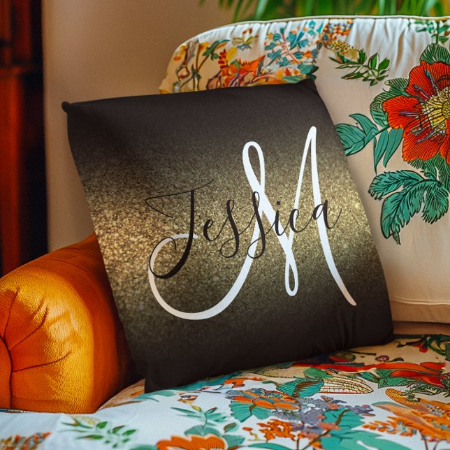 Cojín Decorativo Monograma Ombre Negro Purpurina Faux Gold (Faux Gold Glitter Black Ombre Monogram Throw Pillow)