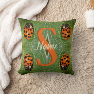 Cojín Decorativo Monograma personalizado inicial nombre mariquita a