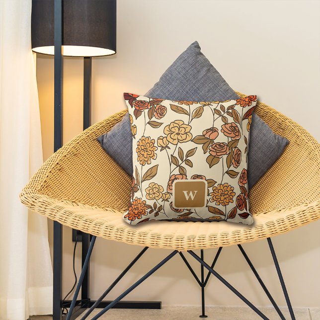 Cojín Decorativo Monograma Personalizar de flores exóticas de otoño (Subido por el creador)