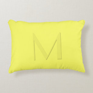 Cojín Decorativo Monogramado amarillo suave