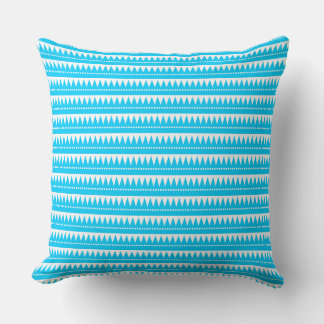 Cojín Decorativo Montañas aztecas - Azul cielo en blanco