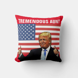 COJÍN DECORATIVO MONTE DONALD TRUMP PILLOT PARA LA TIENDA TREMENDA