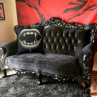 Cojín Decorativo Mordisco Vampiro Gótico