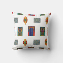 Mosaico de puertas y faroles marroquíes