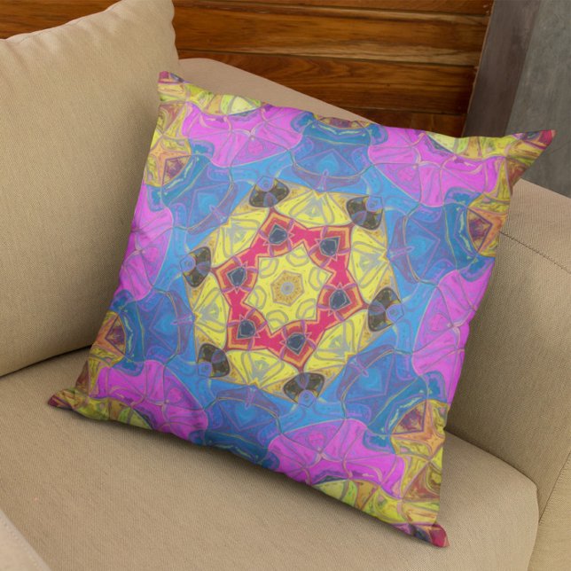 Cojín Decorativo Mosaico Mandala Flor amarillo rosa y azul (Subido por el creador)
