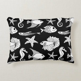 Cojín Decorativo Motif De Pescado: Patrón Blanco Negro.