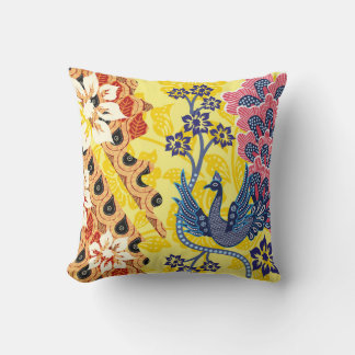 Cojín Decorativo Motivos de batik indonesio con un plan muy distint