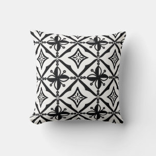 Cojín Decorativo Motivos de batik indonesio con una parte muy disti