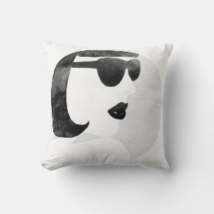 Cojín Decorativo Mujer con gafas de sol negras. Ilustracion de moda