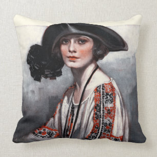 Cojín Decorativo Mujer en blusa bordada