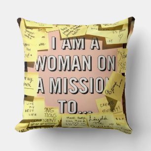 Cojín Decorativo Mujer en misión, motivacional