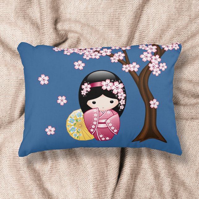 Cojín Decorativo Muñeca Kokeshi de primavera - Chica Geisha japonés (Subido por el creador)