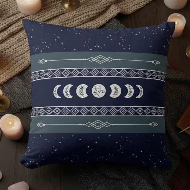 Cojín Decorativo Mystical Moon Navy Blue Night Sky (Track the magic of the cosmos with this Deep Navy and Silver Lunar Phase Pillow)