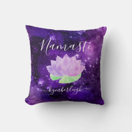 Cojín Decorativo Namaste Cosmic Purple Lotus Flower Monograma