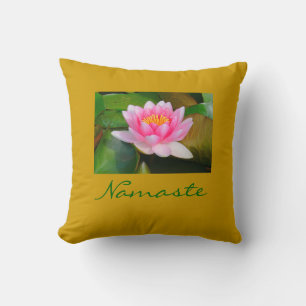 COJÍN DECORATIVO "NAMASTE-PINK LOTUS BLOSSOM" (FOTOG.)