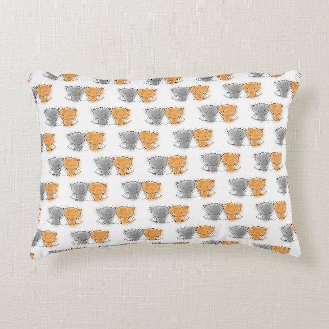 Cojín Decorativo Naranja de gatitos y gatos (Anverso)