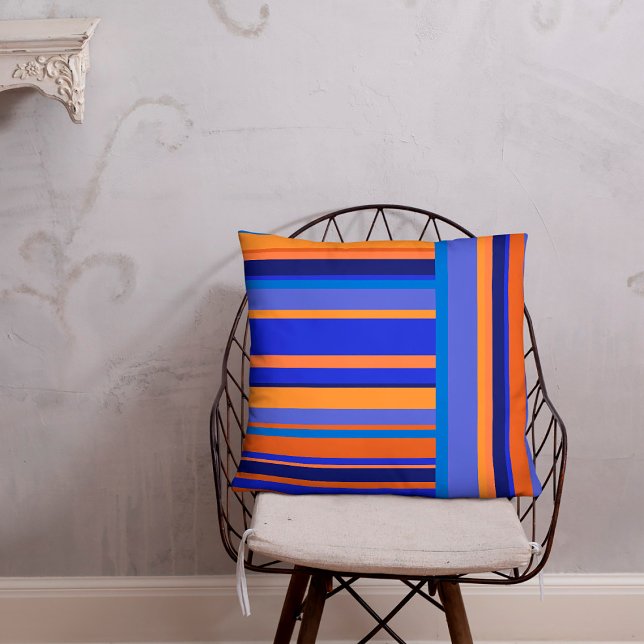Cojín Decorativo Naranja de patrón de franja vertical y horizontal/ (Subido por el creador)