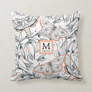 Cojín Decorativo Naranja Mariposa Floral Monogramada