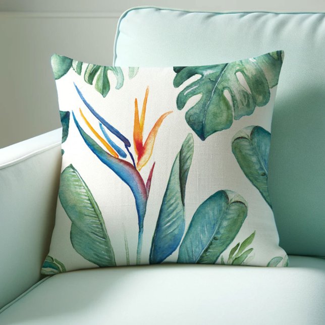 Cojín Decorativo Naranjas tropicales Flower Botanicals and Greenery (Tropical throw pillows watercolor bird of paradise art by Victoria Grigaliunas of Do Tell A Belle)