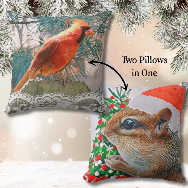 Cojín Decorativo Navidades Chipmunk y festividades del cardenal roj (This cute, double-sided Christmas throw pillow features a beautiful cardinal and cute chipmunk. )