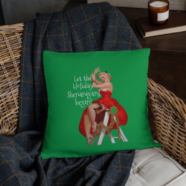 Cojín Decorativo Navidades de Holiday Shenanigans Retro Pinup (Subido por el creador)